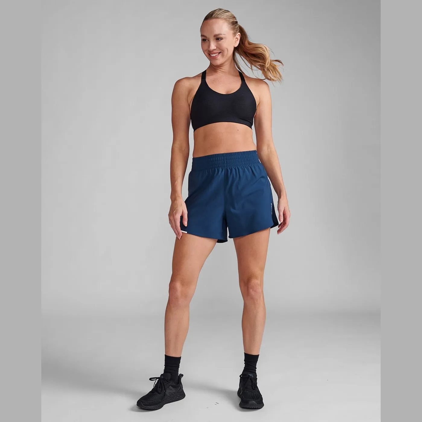 2XU Hi-Rise Aero 4 Inch Short Womens