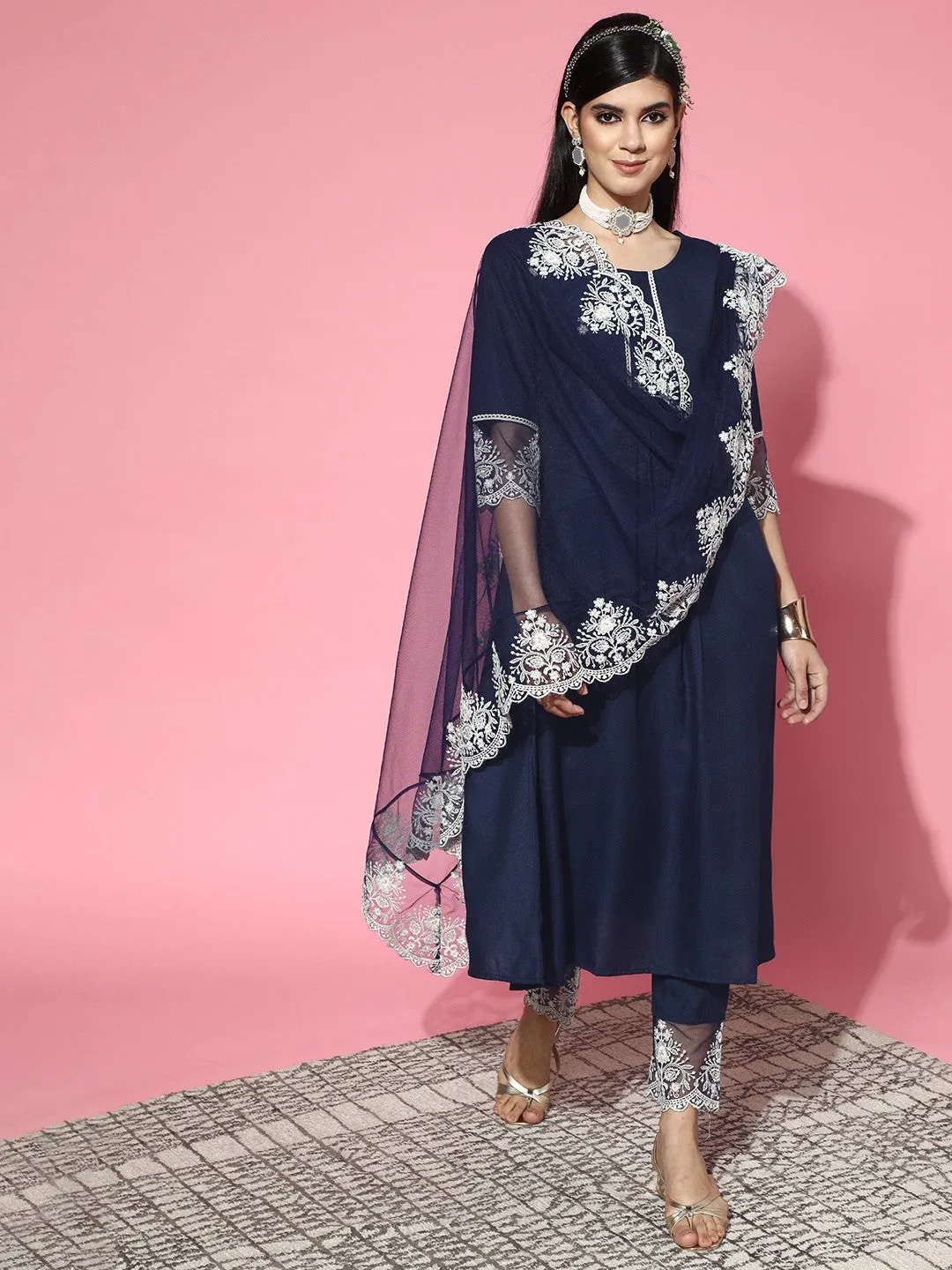 Blue Solid Cotton Blend Scalloped Edge Kurta Set