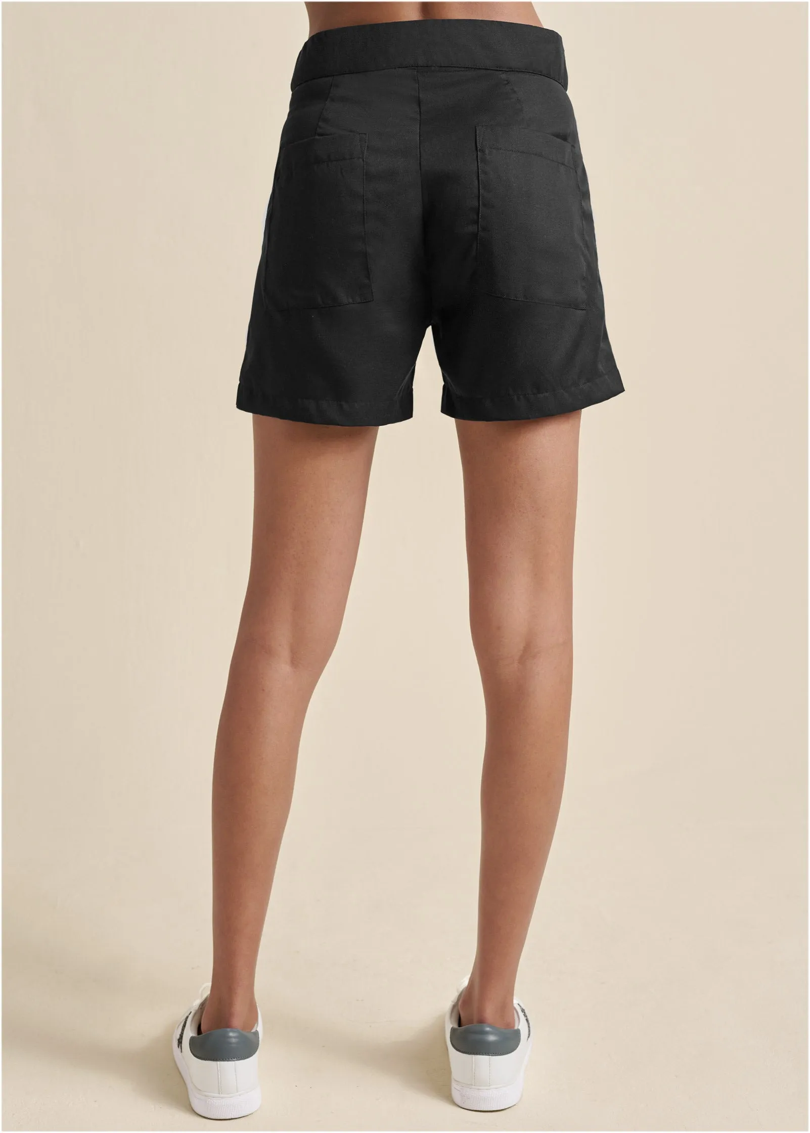 High-Waist Walking Shorts - Black