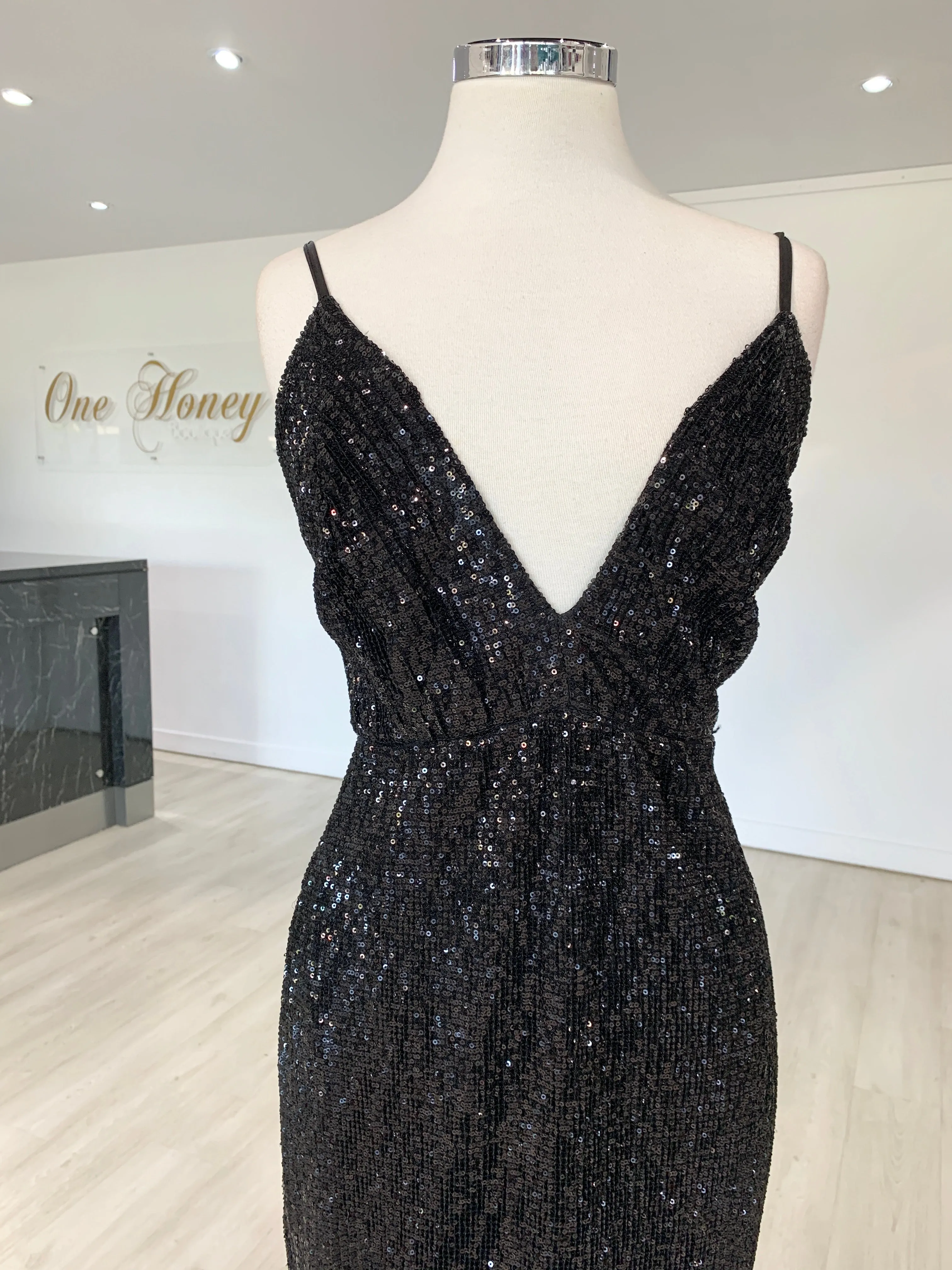 Honey Couture ROSALIE Black Low Back Sequin Formal Gown Dress