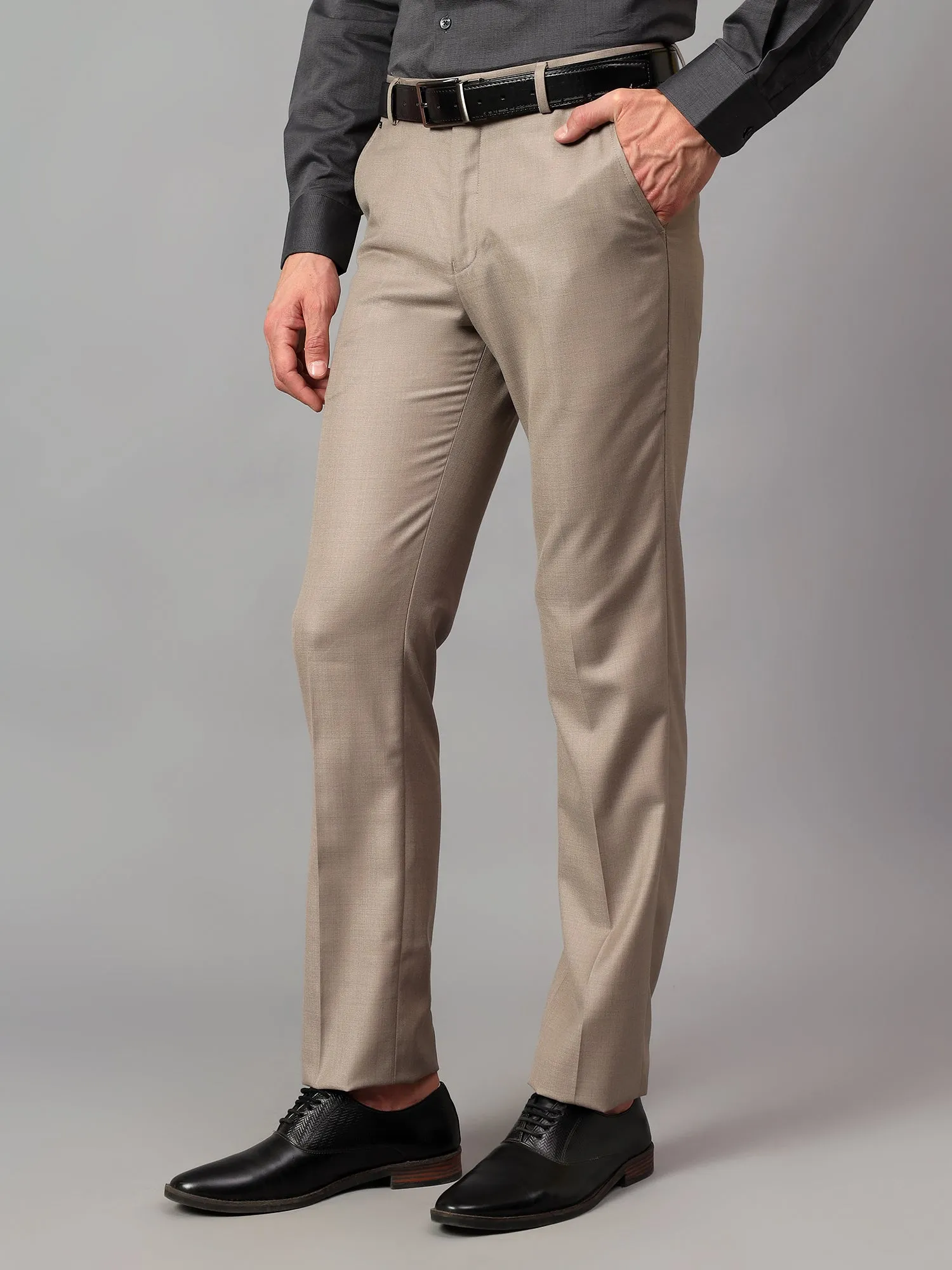 Men's Beige Solid Non-Pleated Formal Trouser