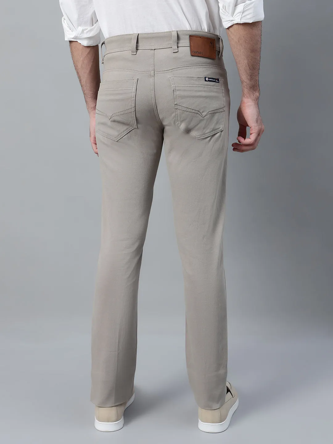 Men's Cream Self Design Non-Pleated Casual Trouser