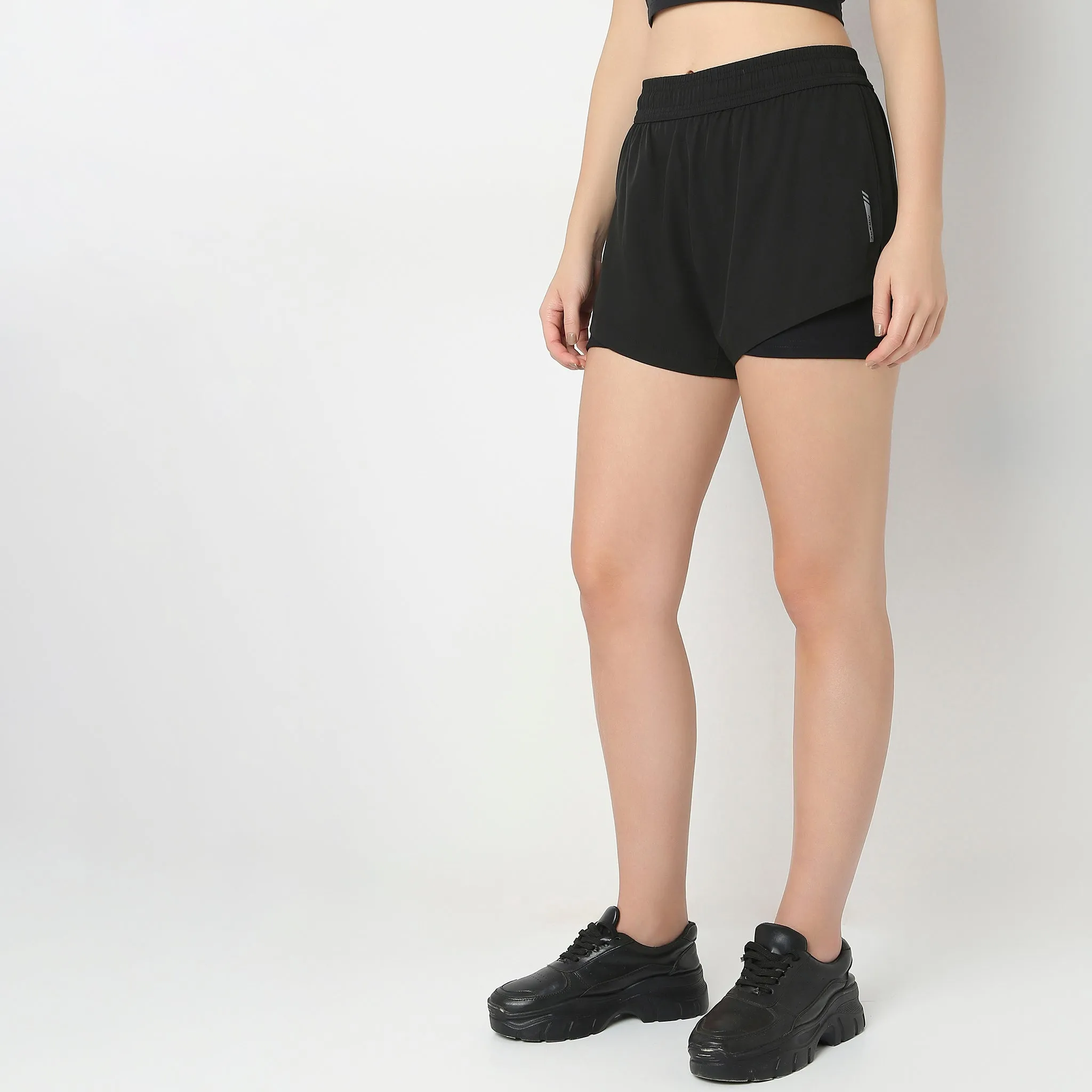 Relaxed Fit Mid Rise Shorts