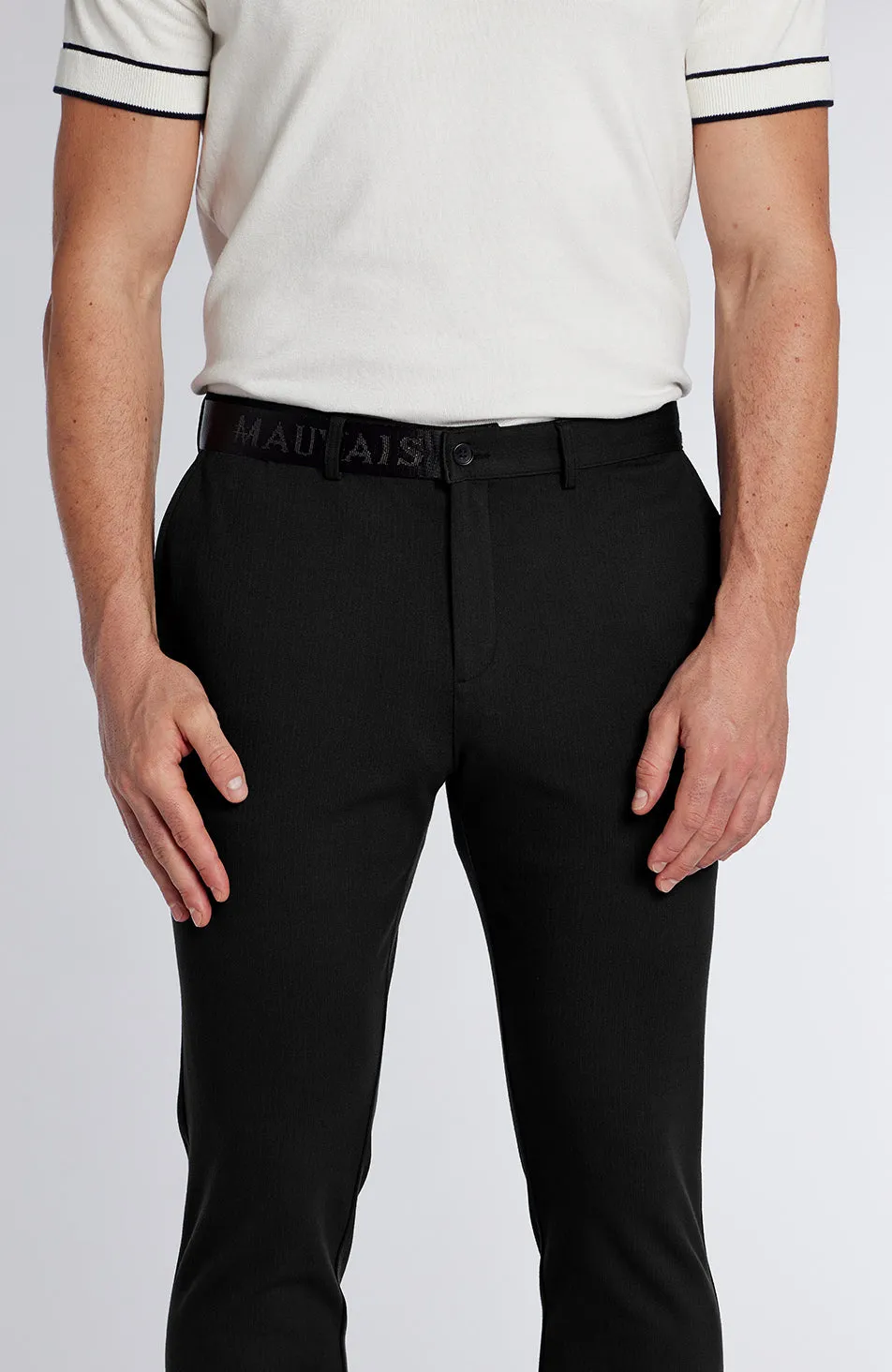 Signature pants With Tonal Half Belt in Black